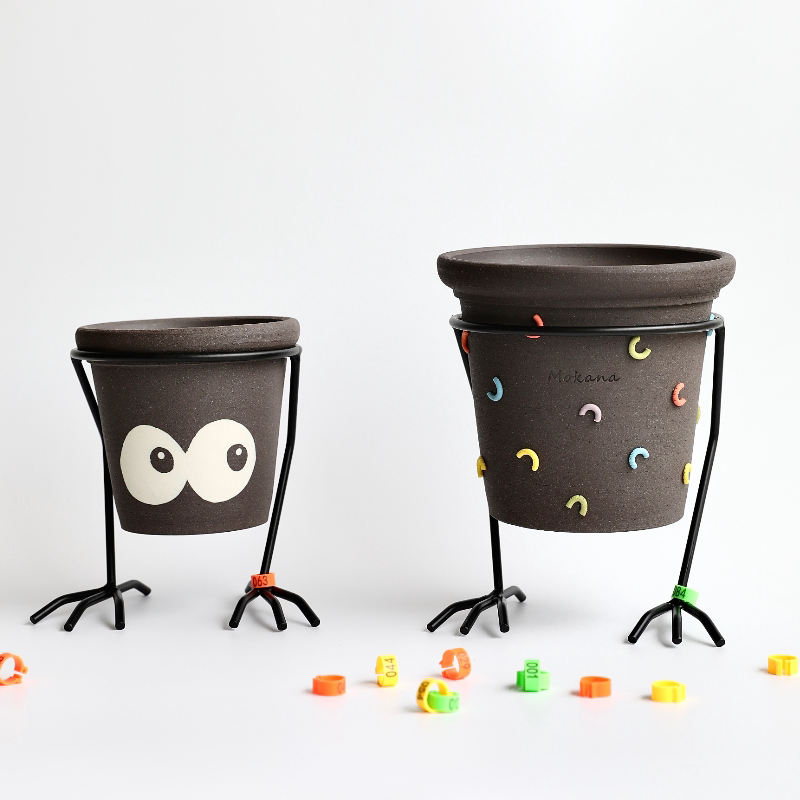 Iron Chicken Claw Flower Pot F - Badminton Live recension och pris